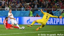 22.6.2018, Kaliningrad, Gruppe E
KALININGRAD, RUSSIA - JUNE 22: Xherdan Shaqiri of Switzerland scores his sides second goal during the 2018 FIFA World Cup Russia group E match between Serbia and Switzerland at Kaliningrad Stadium on June 22, 2018 in Kaliningrad, Russia. (Photo by Dan Mullan/Getty Images)
