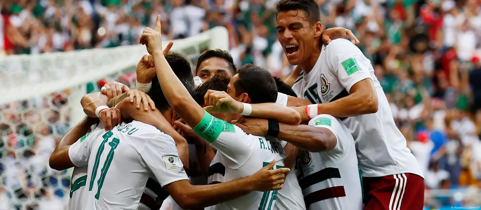 Hammers at the World Cup: Chicharito scores number 50 for Mexico in win  over South Korea - Brace The Hammer