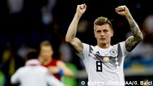 23.06.2018, Sochi
SOCHI, RUSSIA - JUNE 23 : Toni Kroos of Germany celebrates after winning the match at the end of the 2018 FIFA World Cup Russia Group F match between Germany and Sweden at the Fisht StadiumÂ in Sochi, Russia on June 23, 2018. Gokhan Balci / Anadolu Agency | Keine Weitergabe an Wiederverkäufer.