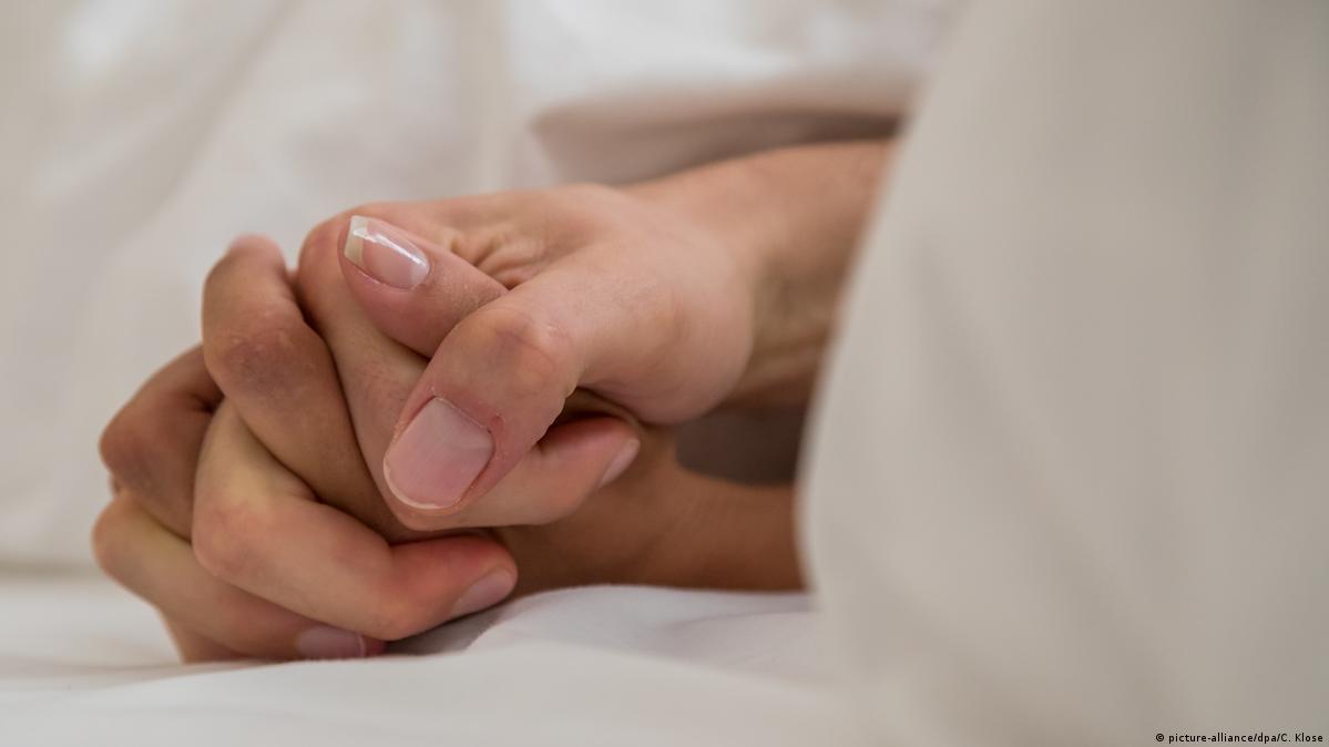 Ayollarning ish joyidagi dumba suratlari Ohanglar bilan jinsiy aloqa