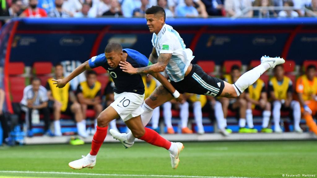 World Cup 2018: Mbappe double inspires France to thrilling win over  Argentina | Sports | German football and major international sports news |  DW | 30.06.2018