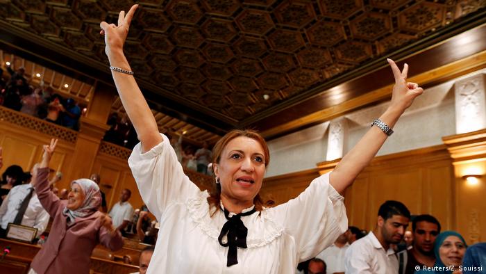 Tunesien Souad Abderrahim, erste weibliche Bürgermeisterin von Tunis