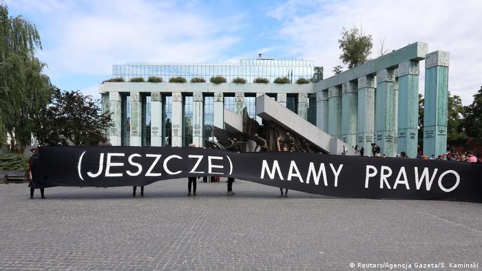 Polen | Proteste gegen Zwangsruhestand für Richter (Reuters/Agencja Gazeta/S. Kaminski)