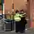 Полицейские в Эймсбери рядом с местом отравления "Новичком" двух британцев