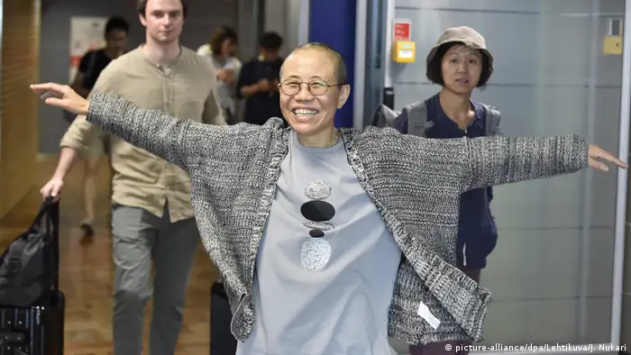 Finnland Ankunft Liu Xia, Witwe des chinesischen Dissidenten Liu Xiaobo (picture-alliance/dpa/Lehtikuva/J. Nukari)