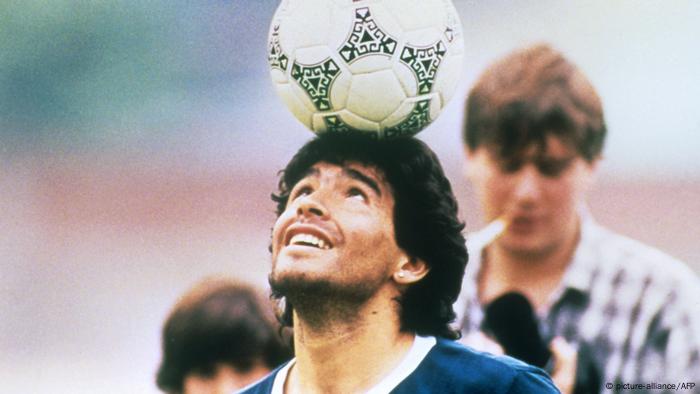 Diego Maradona nació en una villa de emergencia en Buenos Aires y dijo que nunca renegará de su origen. Diego Maradona nació en una villa de emergencia en Buenos Aires y dijo que nunca renegará de su origen.