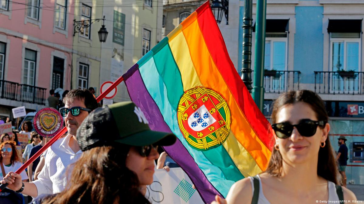Portugal approves new gender identity bill – DW – 07/13/2018