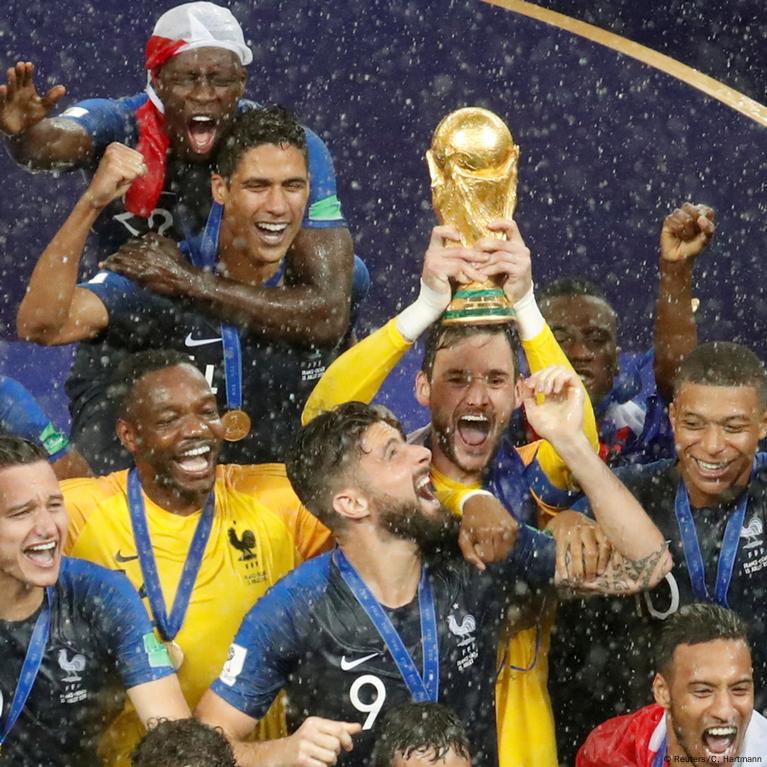 A FRANÇA É CAMPEÃ DA COPA DO MUNDO DE 2018 - FIRULANEWS #28 