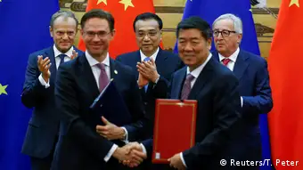 Peking EU China Treffen Tusk Li Keqiang Juncker