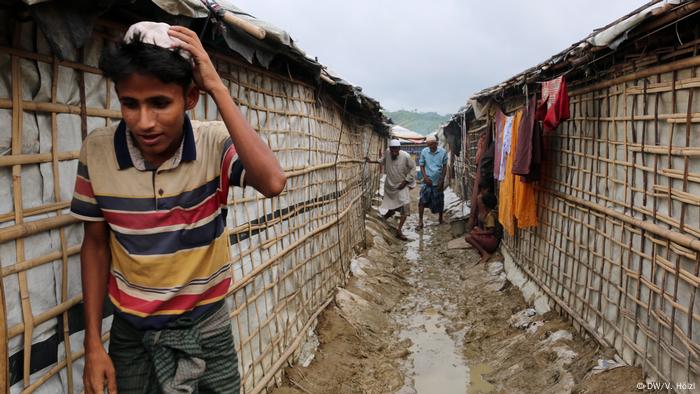 Bangladesh Rohingya-Camp
(DW/V. Hölzl)