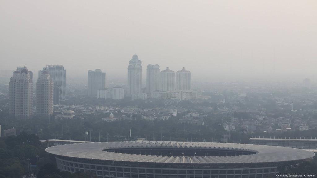 Polusi Udara Pangkas Usia Penduduk Indonesia Hingga 5 Tahun Indonesia Laporan Topik Topik Yang Menjadi Berita Utama Dw 20 11 2018