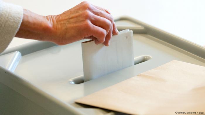 Wahlurne (Foto: dpa)