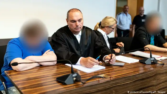 Deutschland Freiburg Urteil im Staufener Missbrauchsfall