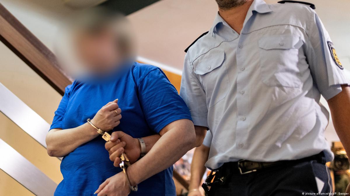 Saleep Grand Mothar Xxx Six Son - German mother jailed for selling son for sex online â€“ DW â€“ 08/07/2018