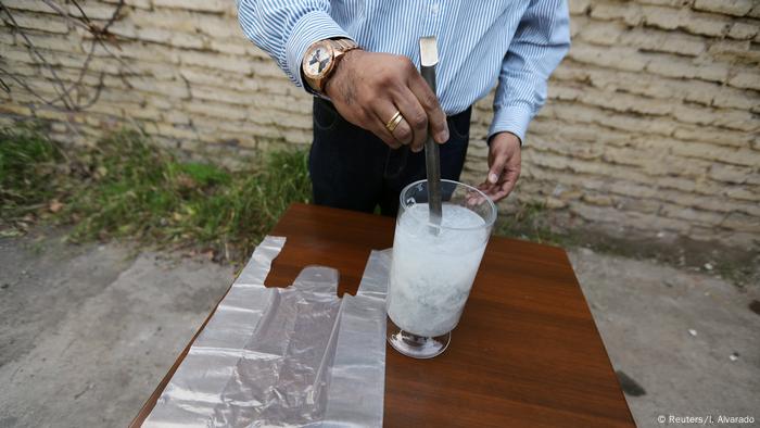 Global Ideas Chile wasserlösliche Plastiktüten (Reuters/I. Alvarado)
