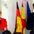 مرکل در دیدار با نخست‌وزیر اسپانیا تأکید کرد قصد دارد مشکل پناهجویی در اروپا را "از طریق روحیه همکاری" رفع کند