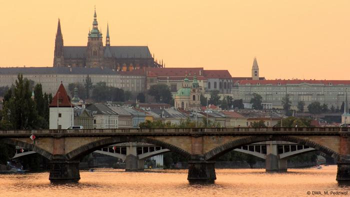 Praha, pohled na Pražský hrad