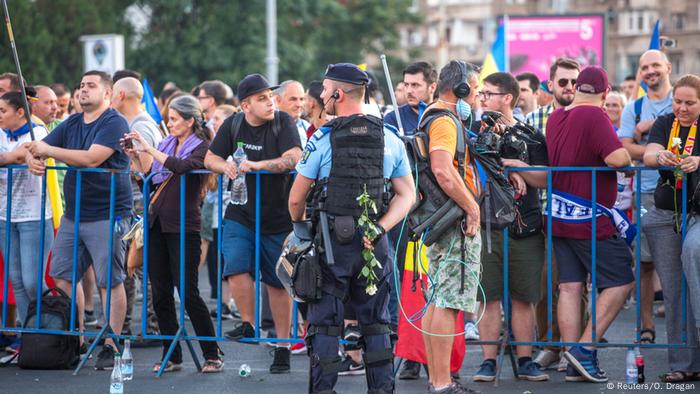 DupÄƒ A Doua È™i A Treia SearÄƒ Romania Dw 13 08 2018