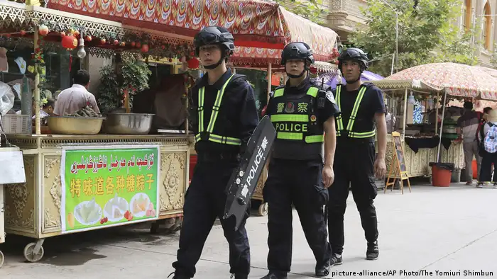 China Polizei in der autonomen Region Xinjiang