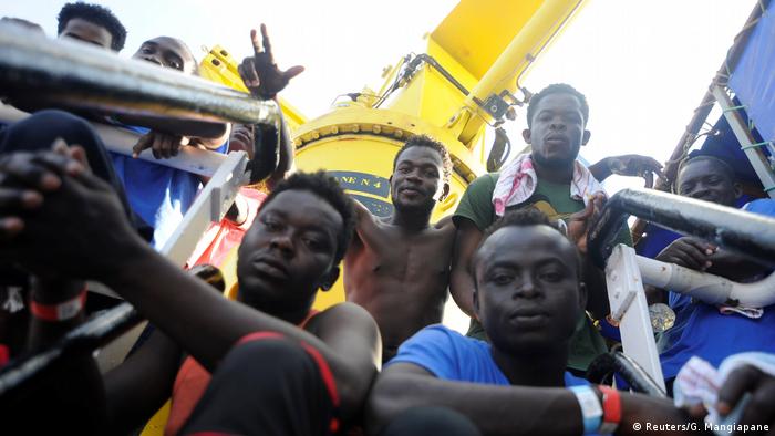Mittelmeer - Flüchtling auf der MV Aquarius (Foto: Reuters/G. Mangiapane)