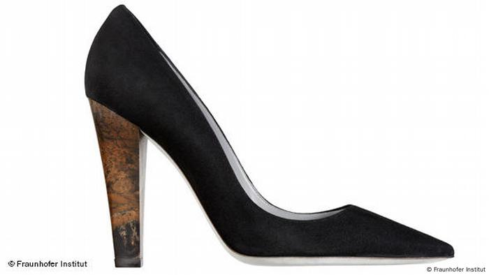 A pump with a heel made of bioplastics (Fraunhofer Institut)
