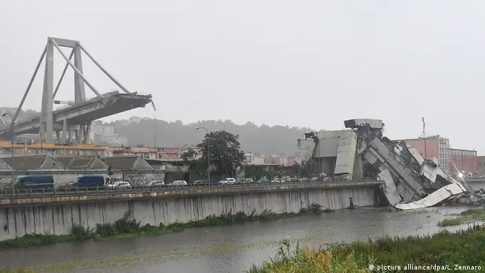 Italien Autobahnbrücke in Genua eingestürzt