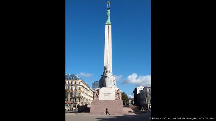 Latvia: Freedom Monument