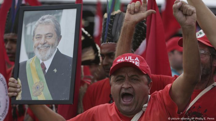 Brasilien Brasilia Demonstration für Ex-Präsident Lula