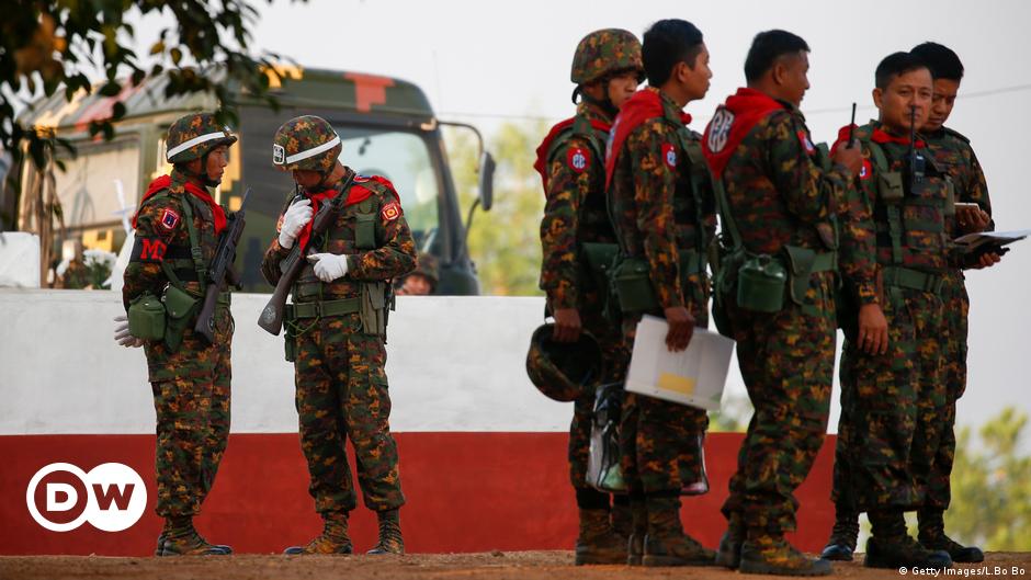 Военные захватили власть в Мьянме | Новости из Германии о событиях в мире |  DW | 01.02.2021