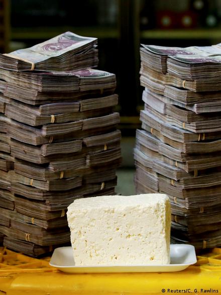 A kilogram of cheese is pictured next to 7,500,000 bolivars