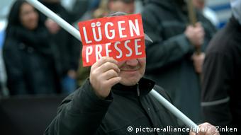 Lügenpresse - еще одно заимствование из немецкого языка