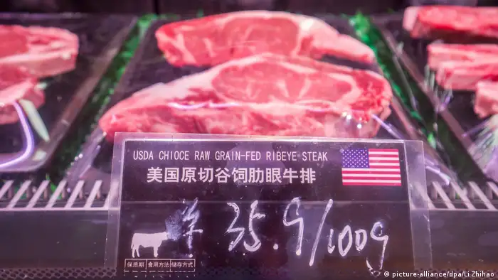 Symbolbild China - USA Strafzölle | Fleisch aus den USA