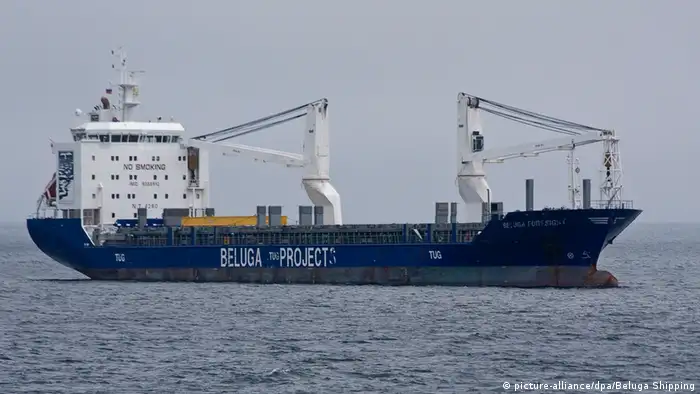 Containerschiff auf der Nordostpassage (picture-alliance/dpa/Beluga Shipping)