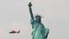 USA Freiheitsstatue in New York wegen Feuer vorübergehend evakuiert USA Freiheitsstatue in New York wegen Feuer vorübergehend evakuiert