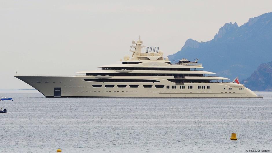 Deutschland beschlagnahmt Superyacht des russischen Oligarchen Usmanov |  Welt |  DW