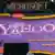 Werbeschild von Microsoft über Werbetafel von Yahoo (Foto: AP)
