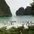 Thailand Maya Bay Phi Phi Leh  - Bucht schließt zur Erholung der Korallen