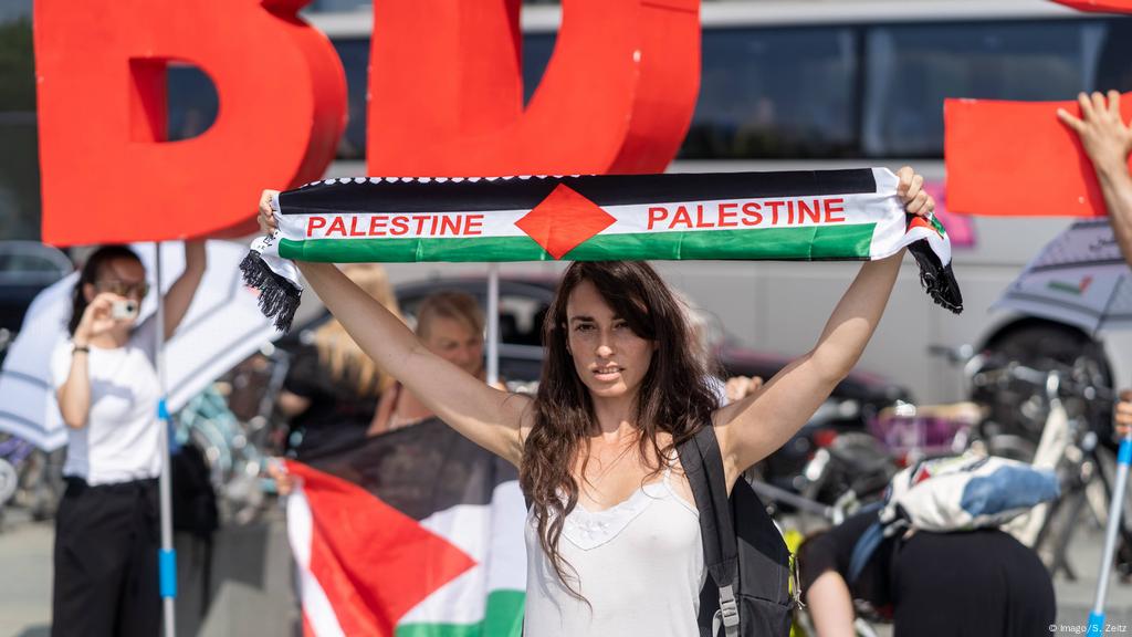 German Parliament Condemns Anti Semitic Bds Movement Germany News And In Depth Reporting From Berlin And Beyond Dw 17 05 2019