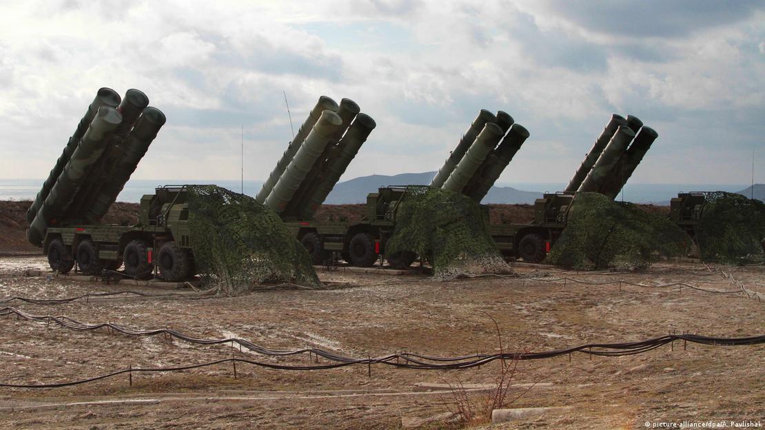 Türkiye S-400'leri aktif olarak kullanamıyor. 4 adet S-400 yan yana duruyor. Türkiye S-400'leri aktif olarak kullanamıyor. 4 adet S-400 yan yana duruyor.