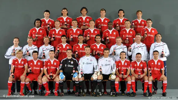 2009 Mannschaftsbild Bayern München Flash-Galerie