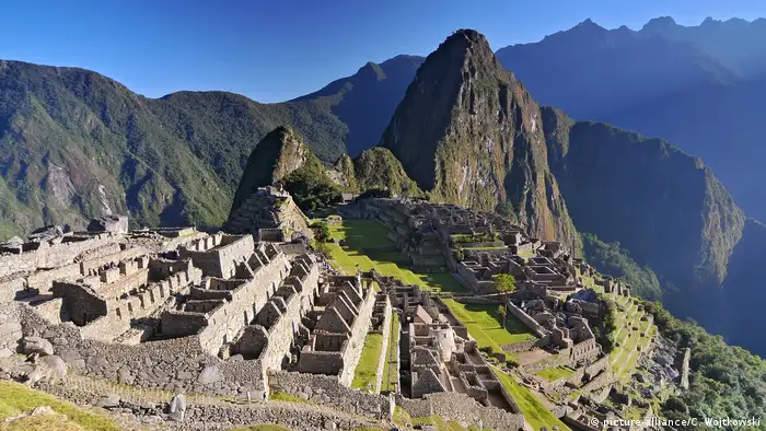 Machu Picchu Inca ruins in Peru