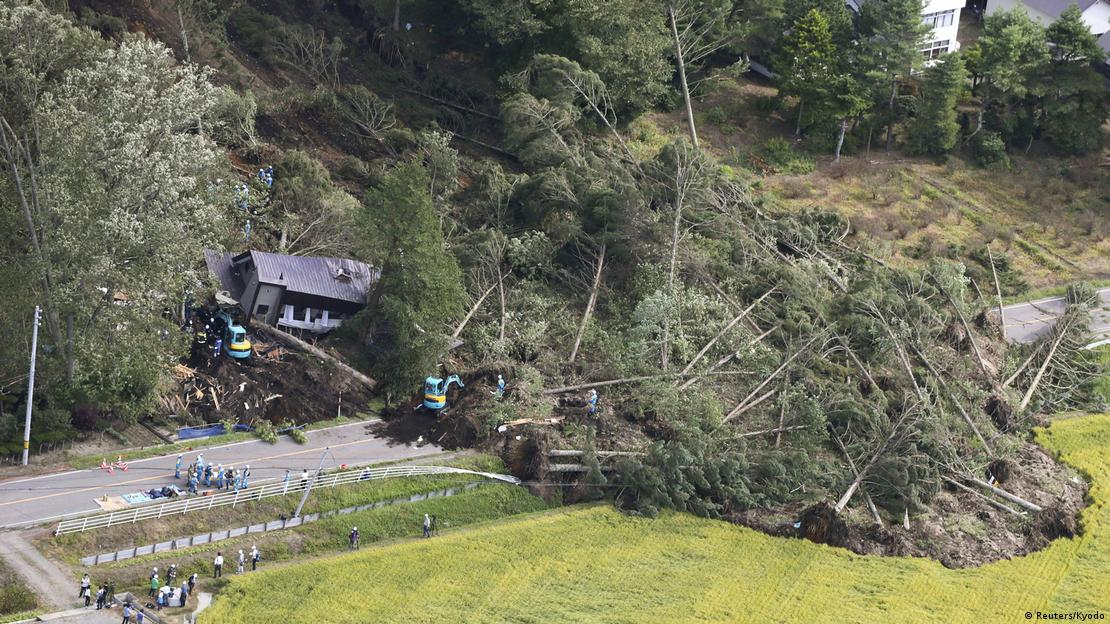 Quake cuts power to Hokkaido, Japan – DW – 09/06/2018