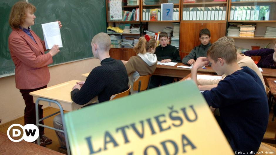 Latvia tries to boost majority language in schools DW 09/08/2018