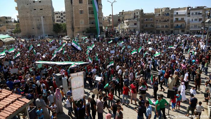 Syrien Idlib Demonstration gegen Militäroffensive der Regierungstruppen