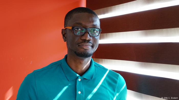 Ameyaw Debrah, Blogger aus Accra, Ghana (DW/J. Endert)