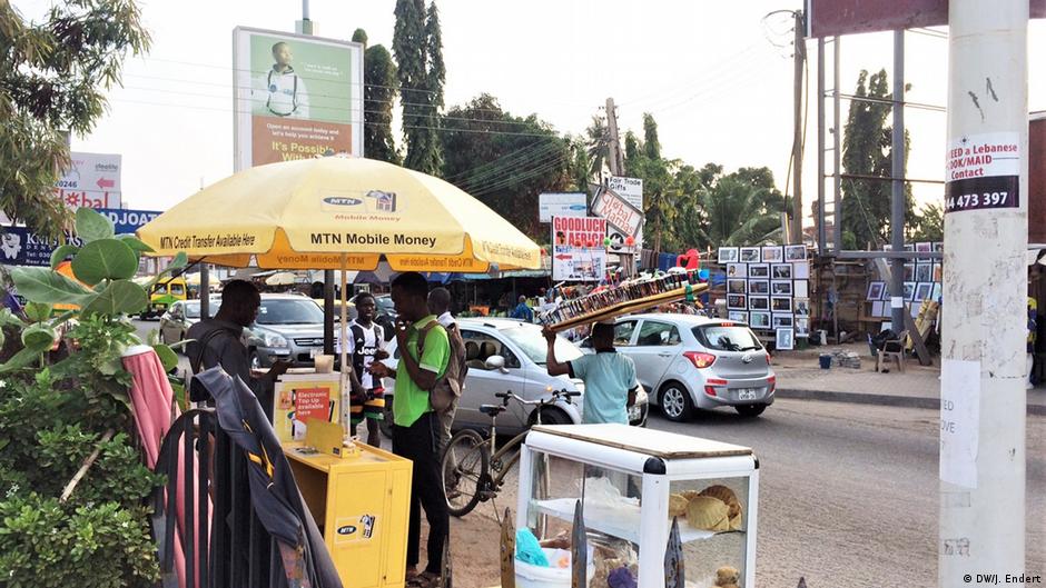 users in Ghana rue data price increase DW 12/06/2023