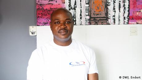 Jerry Sam, project coordinator at Penplusbytes in Accra, Ghana (DW/J. Endert)