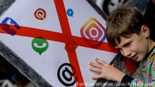 Perú: proyecto quiere prohibir que menores de 14 usen redes sociales