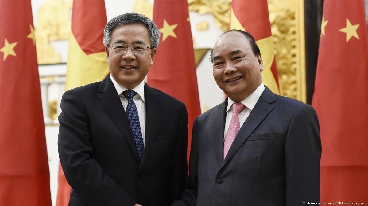 Protectionism poses 'serious hazard' to growth