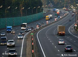 Eine Autobahn bei Moskau (Foto: RIA Novosti)